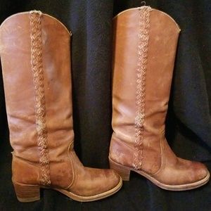 Vintage Frye Womans Brown Campus boots 8.5